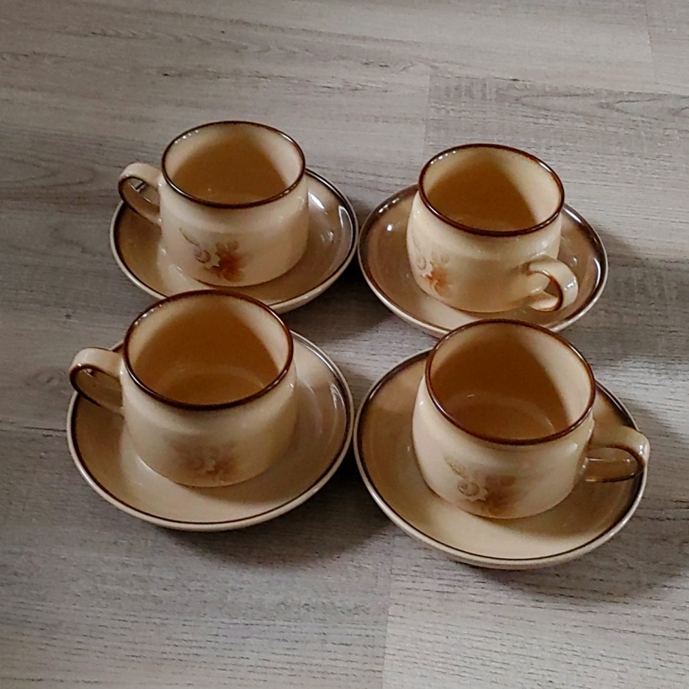 Denby teacups/saucers set of 5